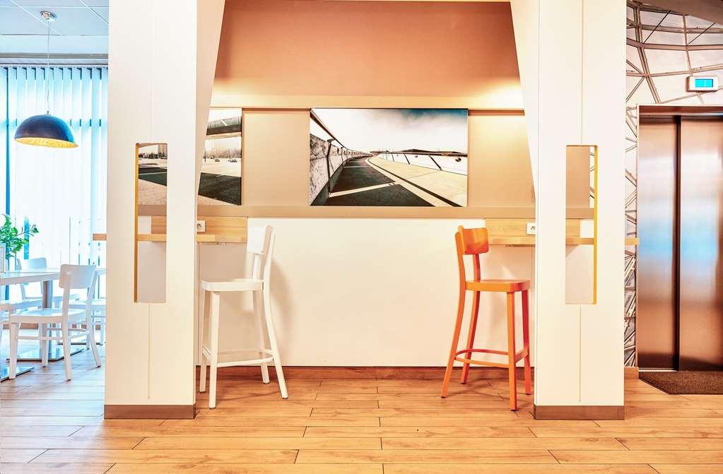 B&B Hotel Katowice Centrum インテリア 写真